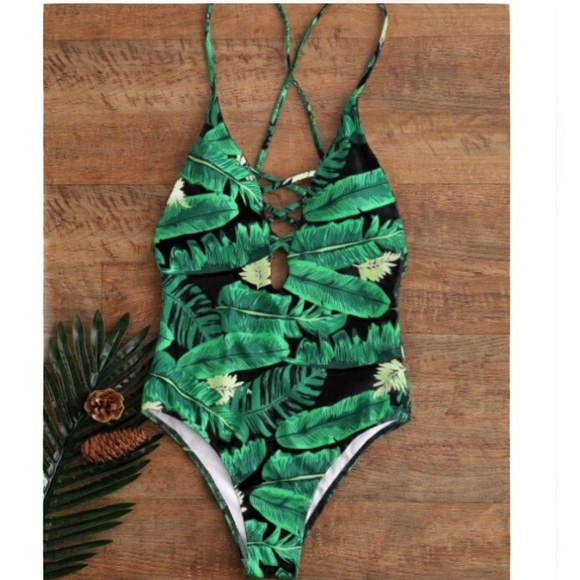 Zaful Other - Palm Leaf Print Bathing Suit Size Large (Size 8)
